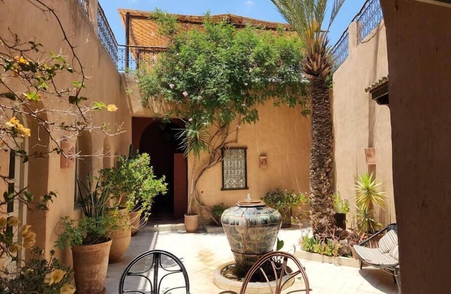 SUPERB BERBER PALACE surrounded of ATLAS MOUNTAINS