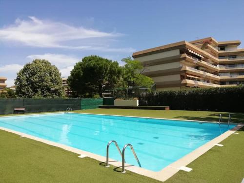 Superb flat in a residence Collines d'Estanove