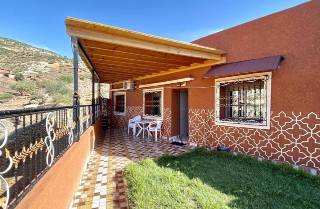 superb house in the heart of the mountains