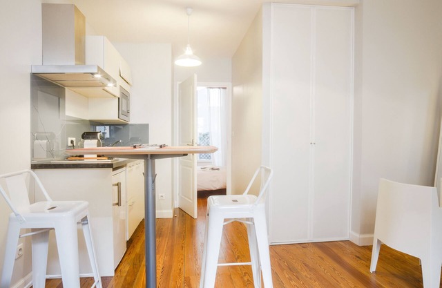 SUPERB T2 34m² near CAPITOLE, PARKING, GARDEN TERRACE, TERRACE, WIFI