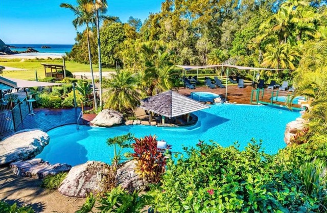 Superb Villa in Beach Resort