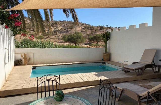 Superbe villa avec piscine/ 9 pers. / 4 ch.