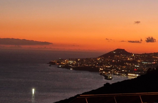 Superior Studio - Verde with Ocean View by Villa-Kasia, 10 minutes from Funchal.