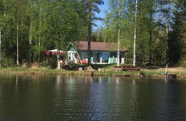 Suviranta- Your Cozy Lake House in the Heart of Finland with Sauna + Hot Tub