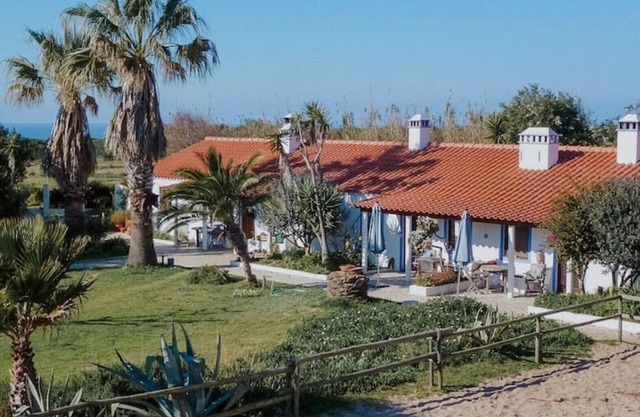 Sweet Cottage on a Horse Farm 200m From the Beach