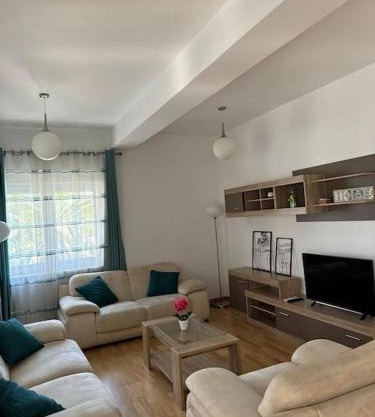 Sweet Escape Apartment w POOL