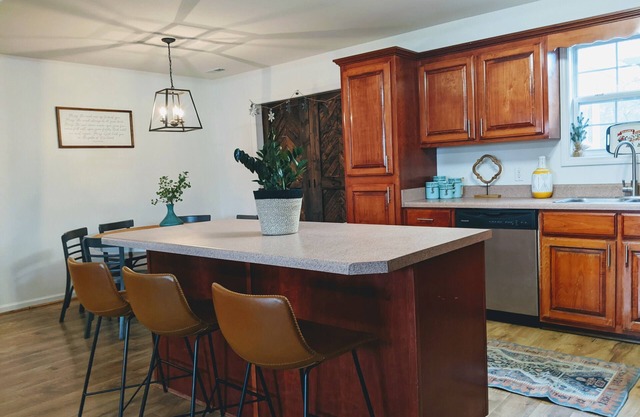 Sweet Family Home, comfy and casual :)