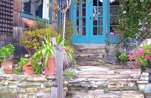 Sweet, Historic Cottage on Carmel Point