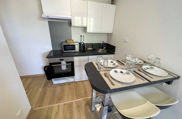 Sweet Horizon #3 - Stylish T2 Apartment