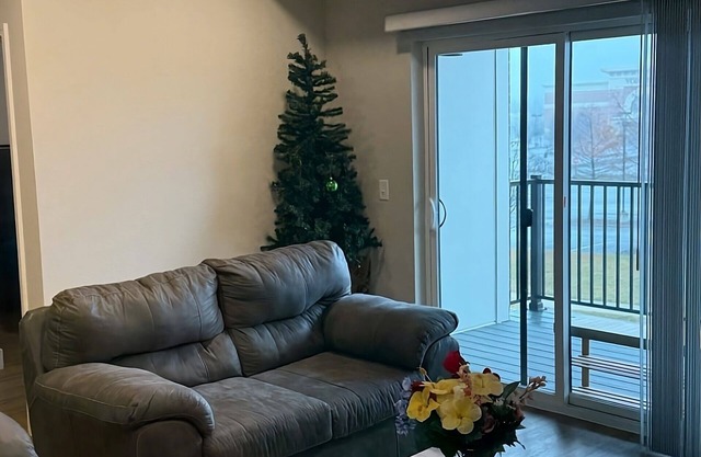Sweet, Suburban Stay ; Peaceful, Safe and Furnished