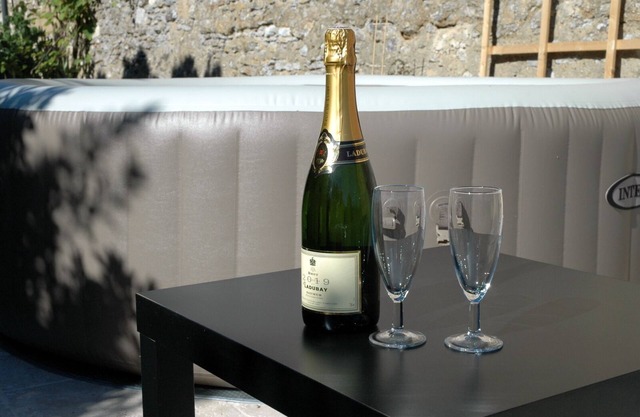 Sweetness of Anjou in former 15th century seigniorial mansion