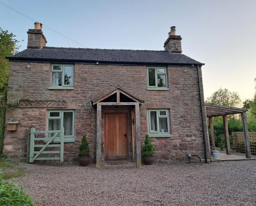 Symonds Yat Cottage