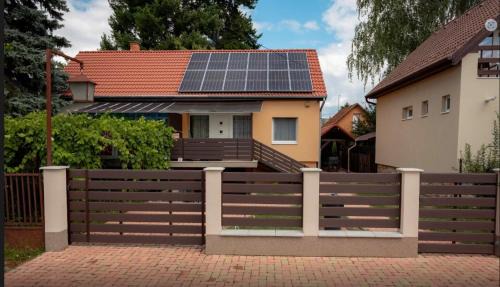 Százszorszép Apartman