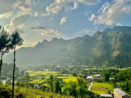 Tày Cốc Pảng Homestay