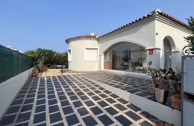 T-0120; Casa Jaster, beautiful small villa 800m from sand beach