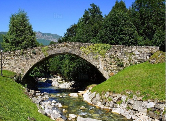 T2 apartment in Argelès-Gazost for 4 people near Spa