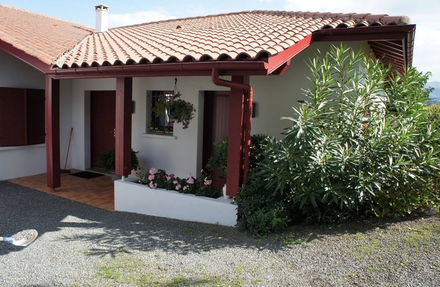 T2 quiet, comfortable close to the Basque Coast