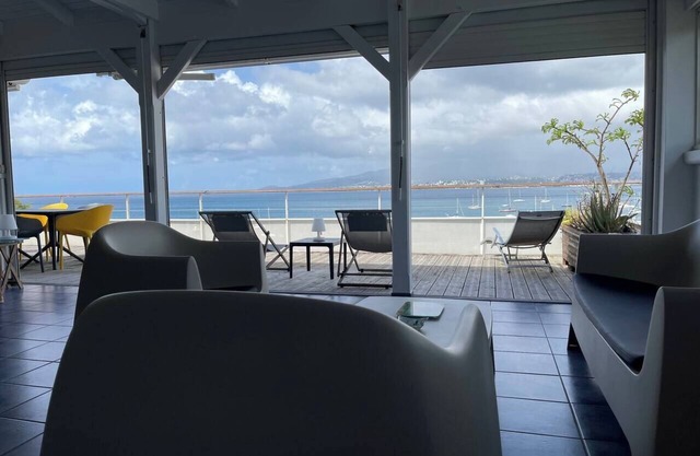 T3 luxury apartment, superb sea view