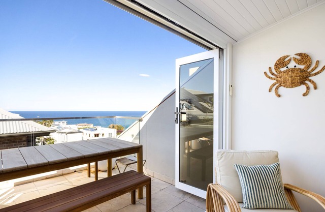 Tamarama Luxe with Ocean Views