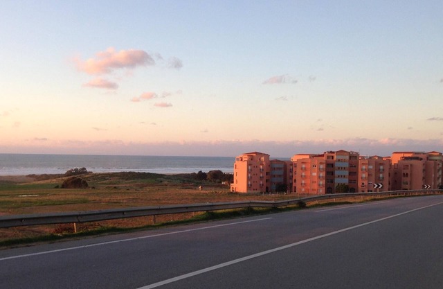 TANGIER/ASILAH APPART. 5pl, EQUIPPED + WIFI + CLIM, FACE SEA