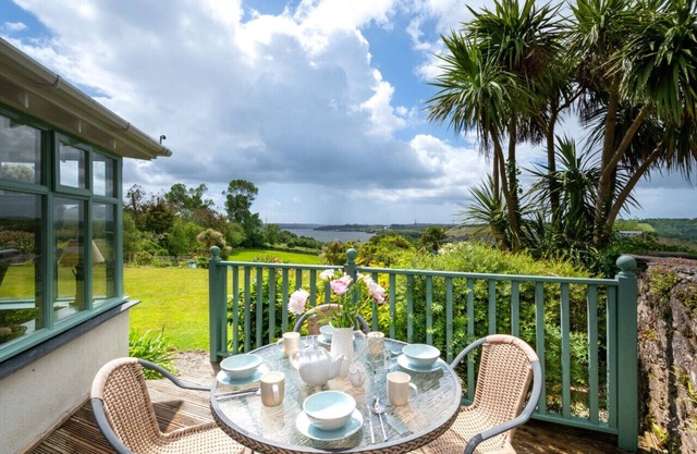 Tanglewood Cottage - Two Bedroom House, Sleeps 4