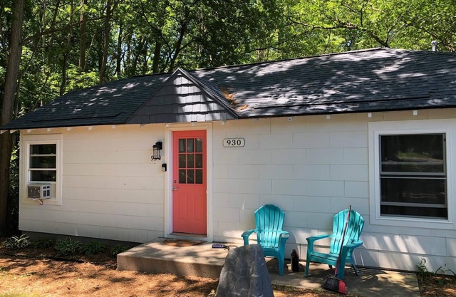 TC Tiny House Near Boardman Lake Trail