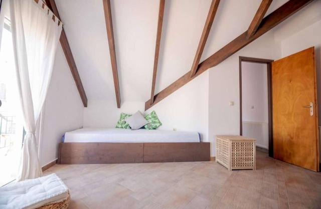 Ten Suns Residence (Maisonette) by 8essentially