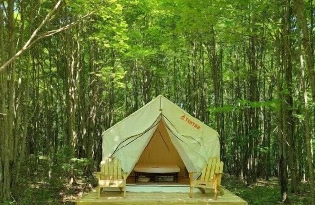 Tentrr Signature Site - Occanum Creek