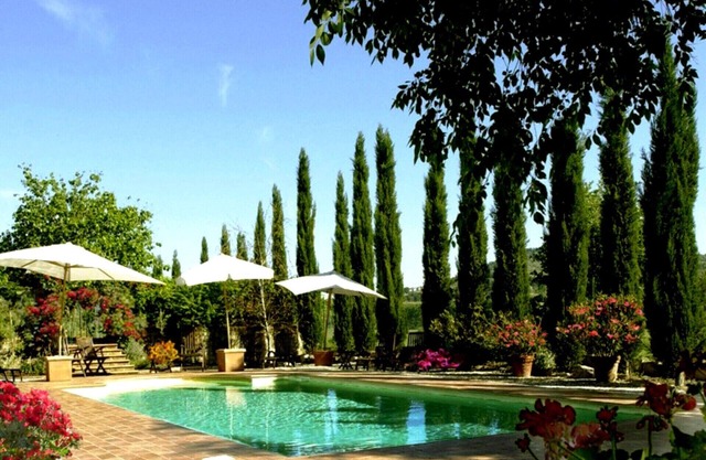 "TENUTA SOSPESA . IT" Stunning Villa near Tuscany with Pool & Private Cinema