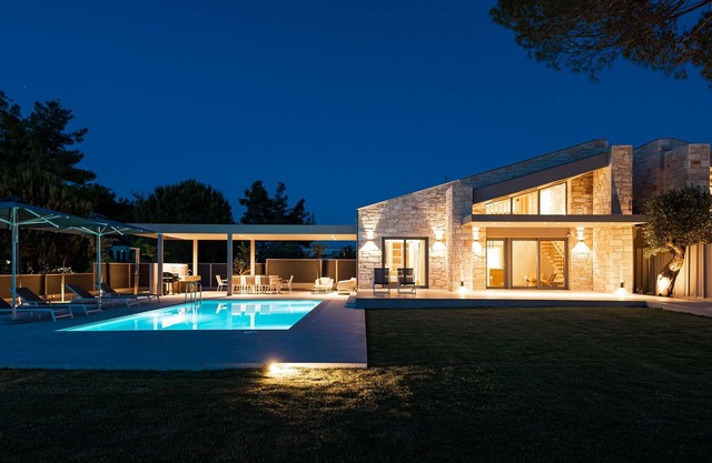 Terra Petra Luxury Villas - Luna Villa