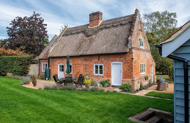 Thatch Cottage - A luxury Norfolk hideaway