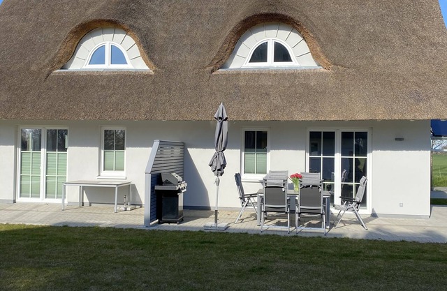 Thatched roof house 1 in Pepelow am Salzhaff