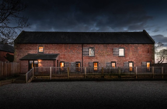 The Barn at Plas Ashpool (8) - a stunning converted barn sleeping 8 guests
