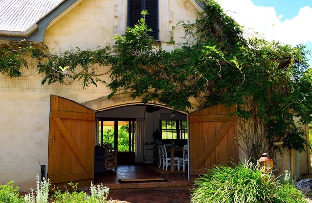 The Barn - French Provincial Accommodation