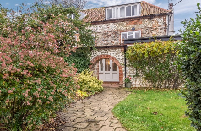 The Barn, Burnham Overy Staithe, Norfolk