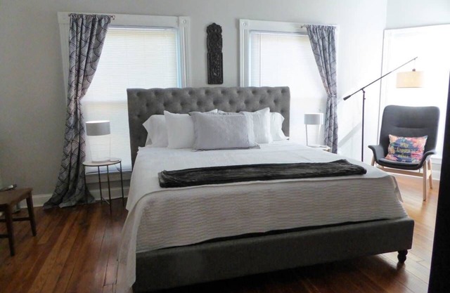 THE BARRET HOUSE, 2 floor luxury home, LOCATION! Downtown, HIGHLANDS, NuLu, EXPO