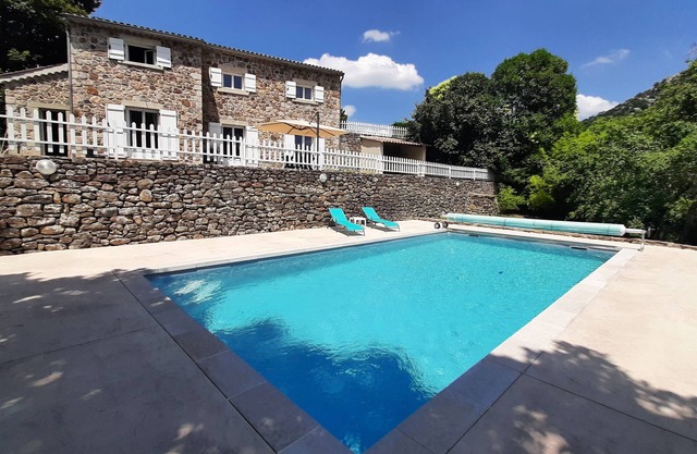 THE BASTIDE OF PIGERE