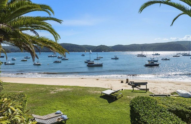 THE BEACH HOUSE by Palm Beach Holiday Rentals