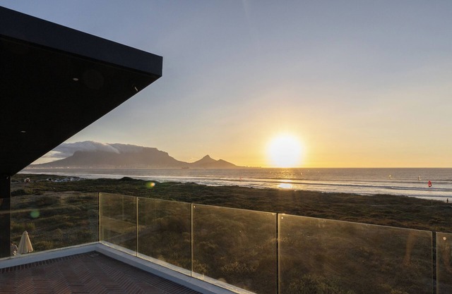 The Beachfront Lodge @ Ocean 9