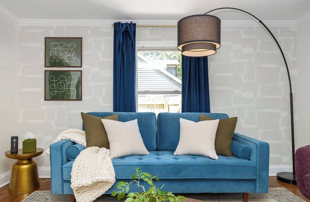 The Blue Door - Stylish & Cozy Stay by CLT Airport