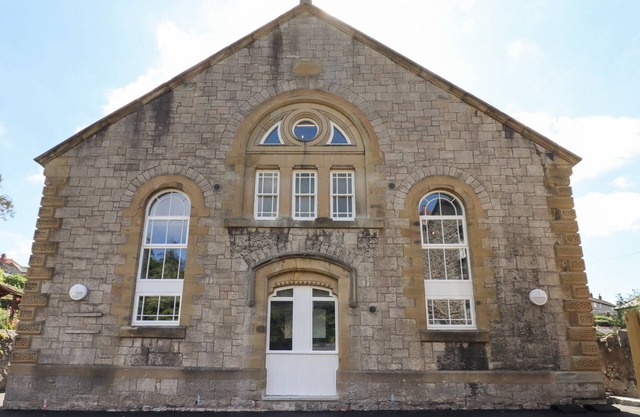 THE BREATHE RESIDENCE, family friendly in Dyserth