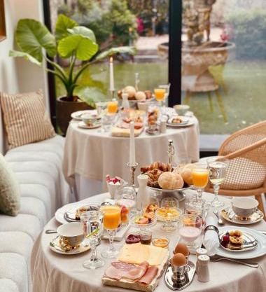 The Burgundy - Boutique B&B
