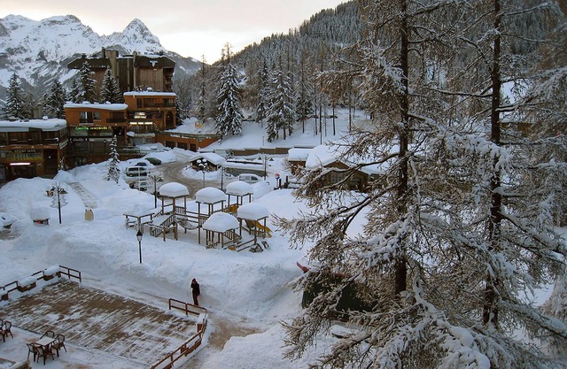 The center of the resort, Charming Apartment 6/8 people