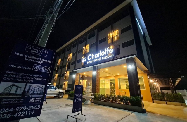 The Charlotte Smart Hotel Lopburi