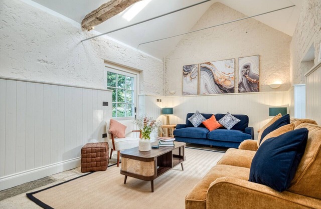 The Cider Barn - Gorgeous Rural 2BD Escape Near Bath