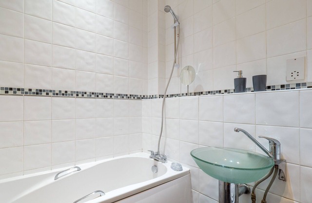 The Clement Qube Apartment