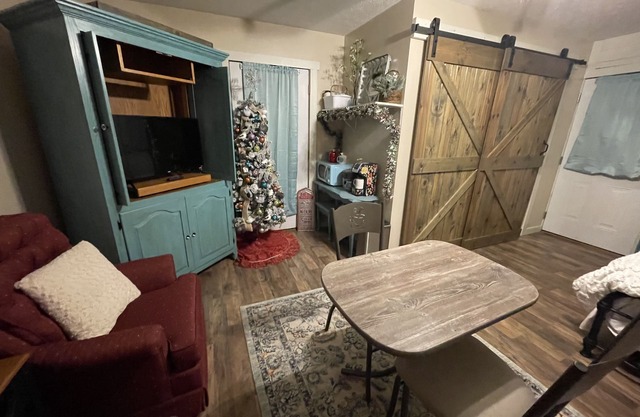 The Coop Inn