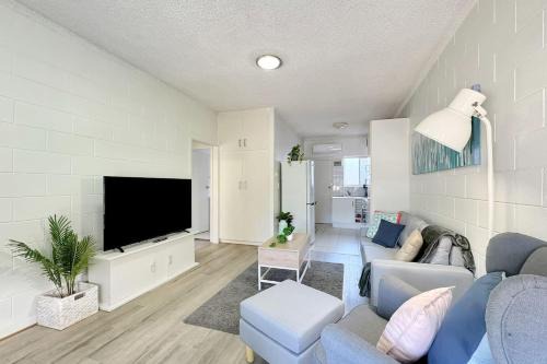 The Cosy Corner - Your Chic Adelaide Base