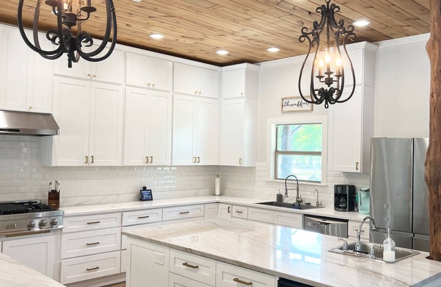 The Country Haven: Texas country home on 5 acres, family-friendly or retreats