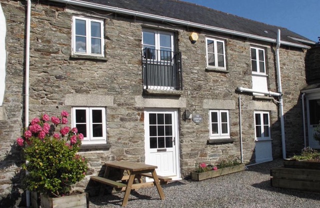 The Courtyard Barn at Rosewyn